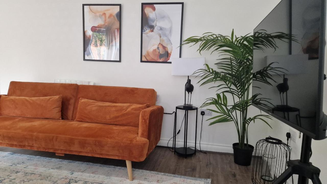 Luxury With Free Parking, Free High-speed Internet, Fully Equipped Kitchen Apartment Cardiff